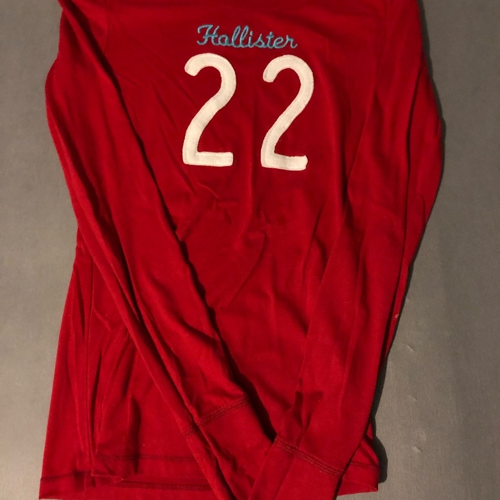 Hollister shirt